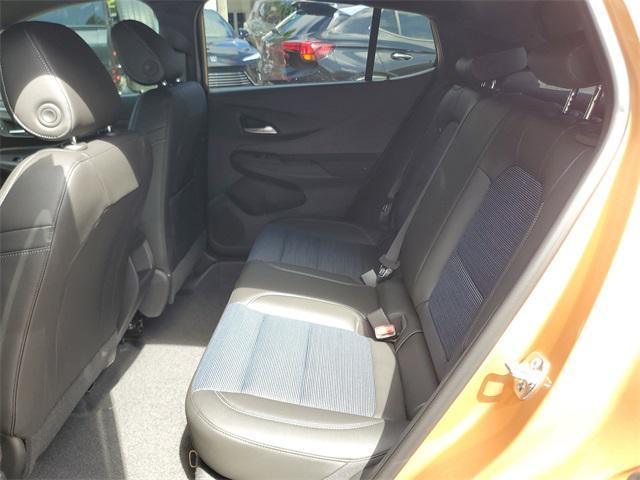 new 2025 Buick Envista car, priced at $22,280