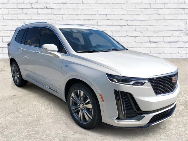 new 2025 Cadillac XT6 car, priced at $51,165
