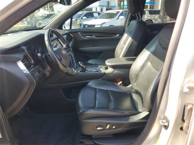 used 2020 Cadillac XT6 car, priced at $25,615