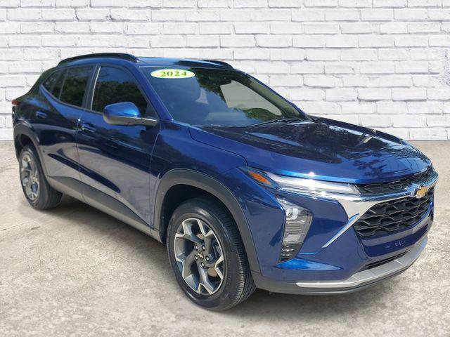 used 2024 Chevrolet Trax car, priced at $19,839
