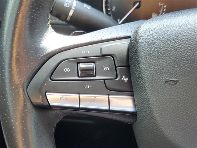 used 2023 Cadillac XT4 car, priced at $25,900