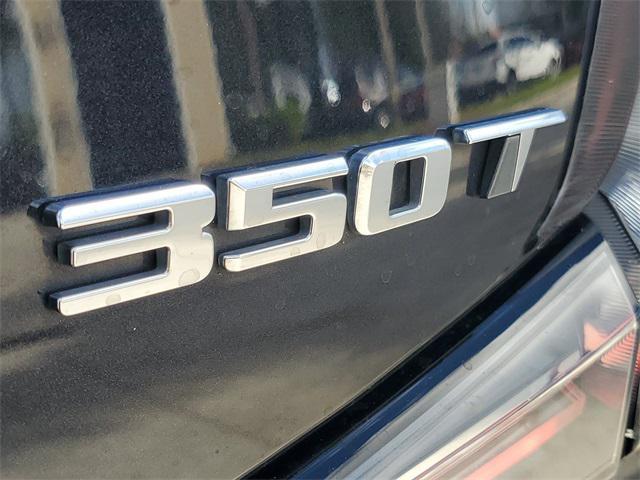 used 2023 Cadillac XT4 car, priced at $25,900