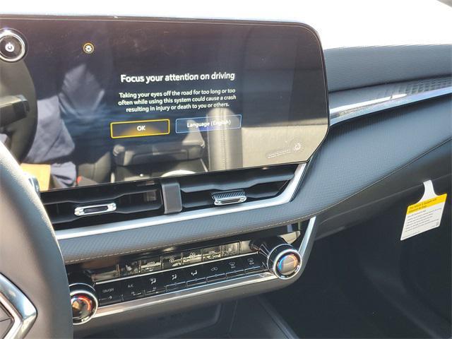 new 2026 Chevrolet Equinox car, priced at $31,981