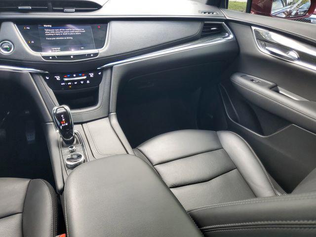 used 2020 Cadillac XT5 car, priced at $22,999