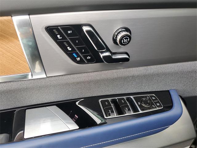 new 2026 Cadillac VISTIQ car, priced at $94,215