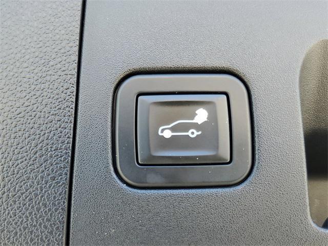 used 2019 Cadillac XT4 car, priced at $20,499