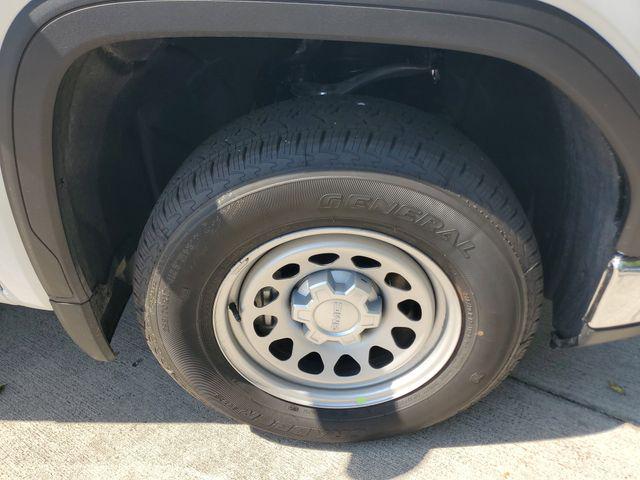 new 2026 GMC Sierra 1500 car, priced at $41,868