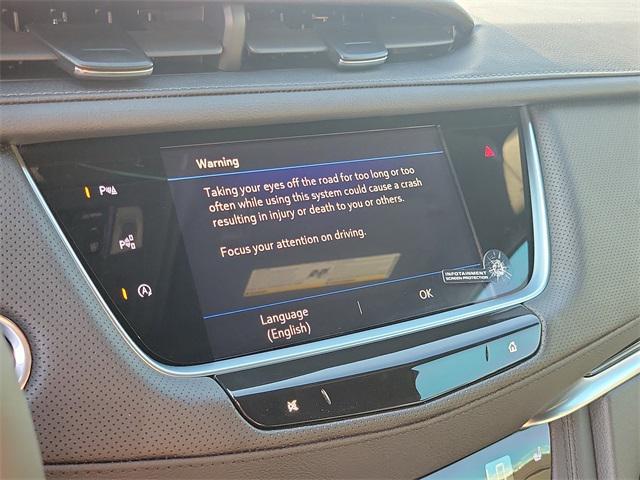 new 2026 Cadillac XT5 car, priced at $56,219