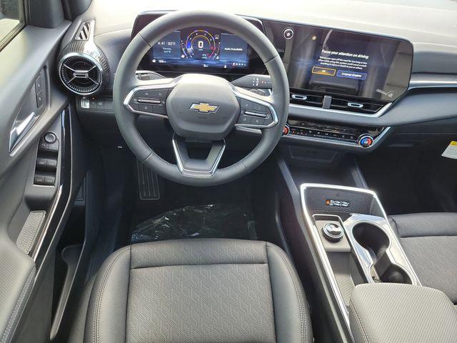 new 2026 Chevrolet Equinox car, priced at $31,720