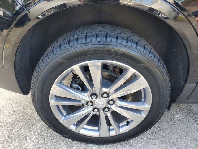 used 2024 Cadillac XT5 car, priced at $38,565