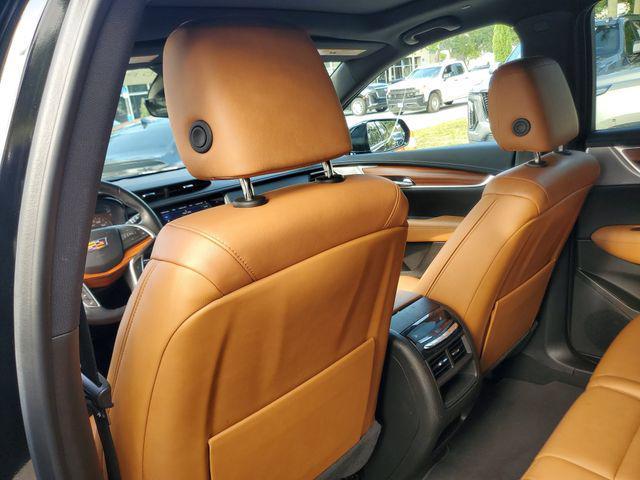used 2024 Cadillac XT5 car, priced at $38,565