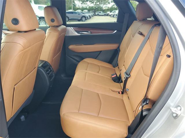 new 2026 Cadillac XT5 car, priced at $55,489