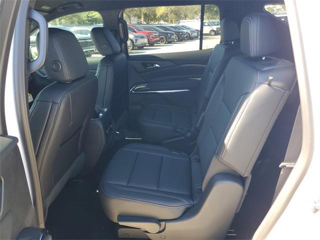 new 2026 Chevrolet Traverse car, priced at $45,989