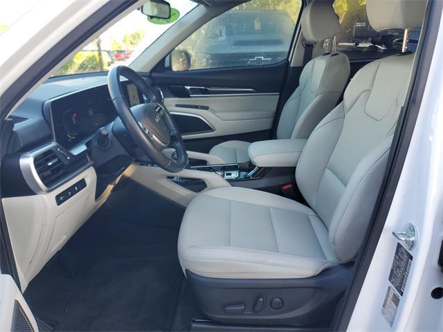 used 2023 Kia Telluride car, priced at $28,995
