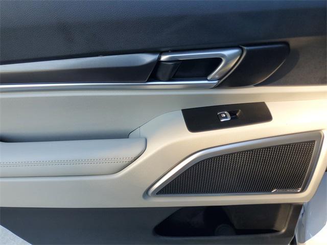 used 2023 Kia Telluride car, priced at $28,995