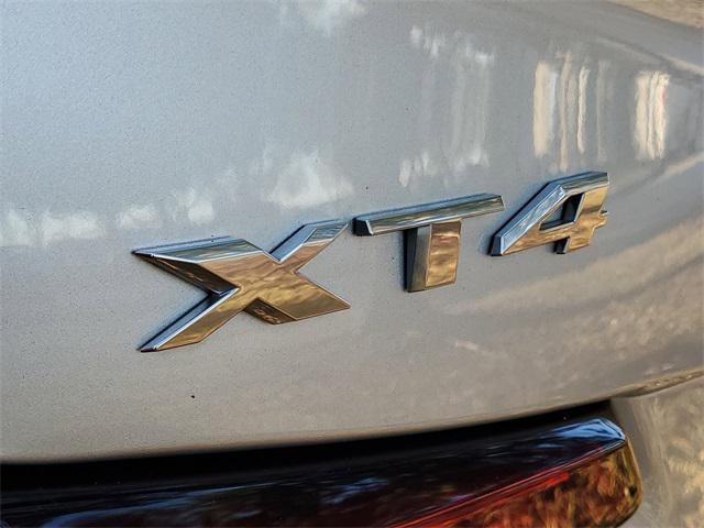 used 2021 Cadillac XT4 car, priced at $21,500