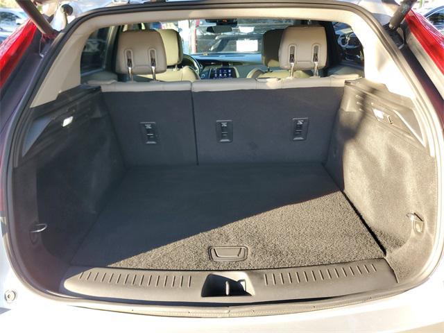 used 2021 Cadillac XT4 car, priced at $21,500