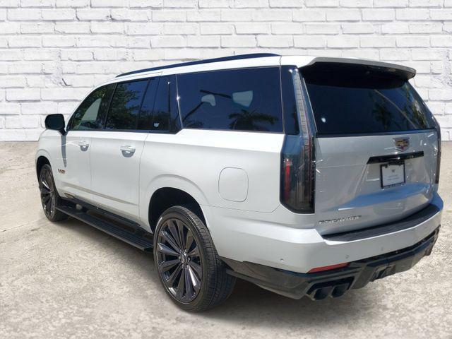 used 2026 Cadillac Escalade ESV car, priced at $205,117