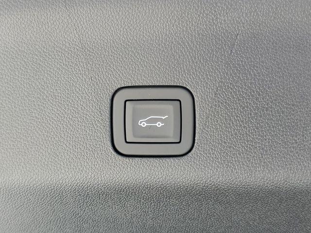 used 2026 Cadillac Escalade ESV car, priced at $205,117