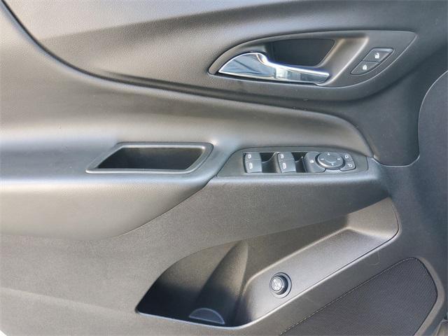 used 2024 Chevrolet Equinox car, priced at $17,214