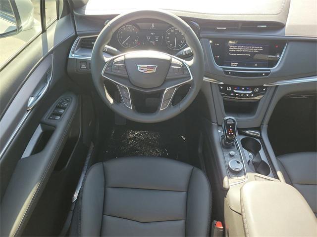 new 2026 Cadillac XT5 car, priced at $47,214