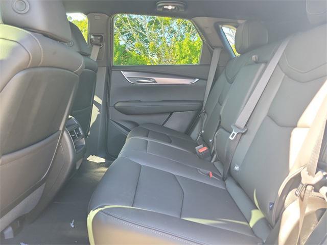 new 2026 Cadillac XT5 car, priced at $47,214