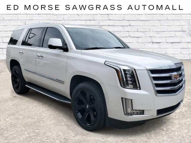 used 2020 Cadillac Escalade car, priced at $36,890