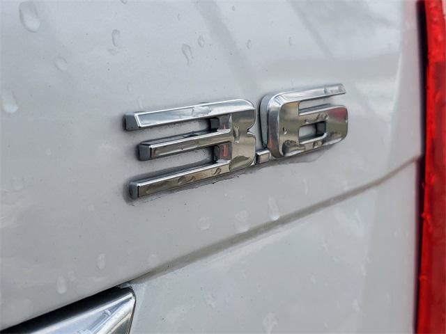 used 2018 Cadillac XT5 car, priced at $18,600