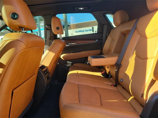 used 2023 Cadillac XT5 car, priced at $30,750