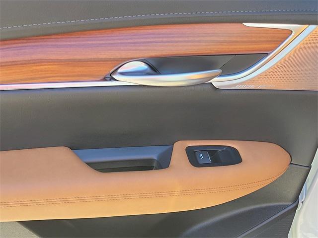 used 2023 Cadillac XT5 car, priced at $30,750