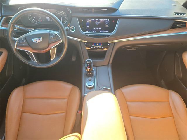 used 2023 Cadillac XT5 car, priced at $30,750