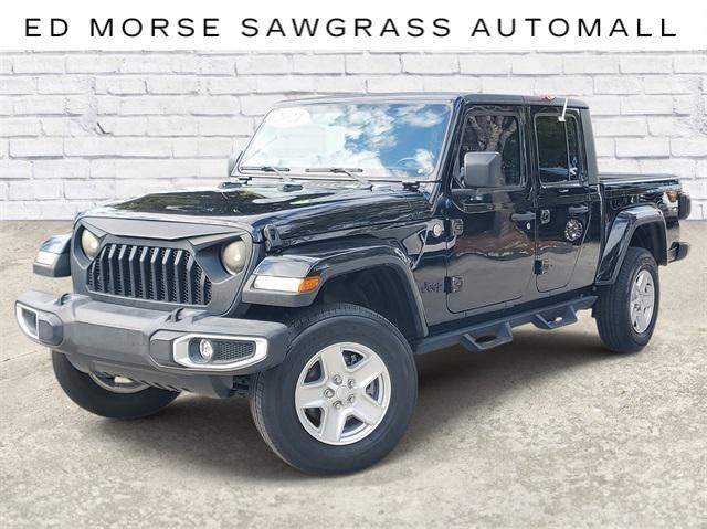 used 2021 Jeep Gladiator car, priced at $21,325