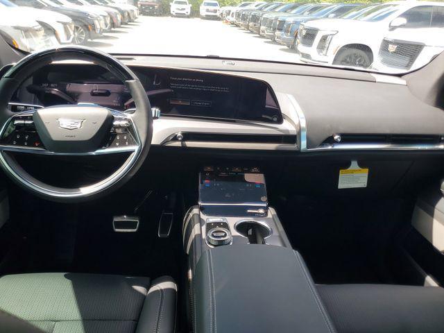 new 2026 Cadillac VISTIQ car, priced at $82,814