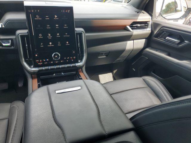 used 2025 GMC Yukon XL car, priced at $76,950