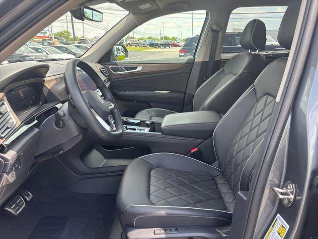 used 2025 Volkswagen Atlas car, priced at $45,448
