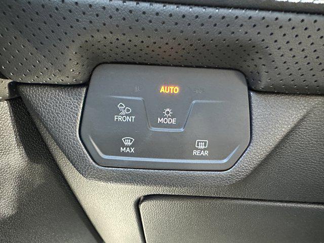 new 2026 Volkswagen Atlas car, priced at $48,409