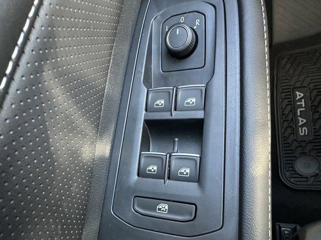 new 2026 Volkswagen Atlas car, priced at $48,409