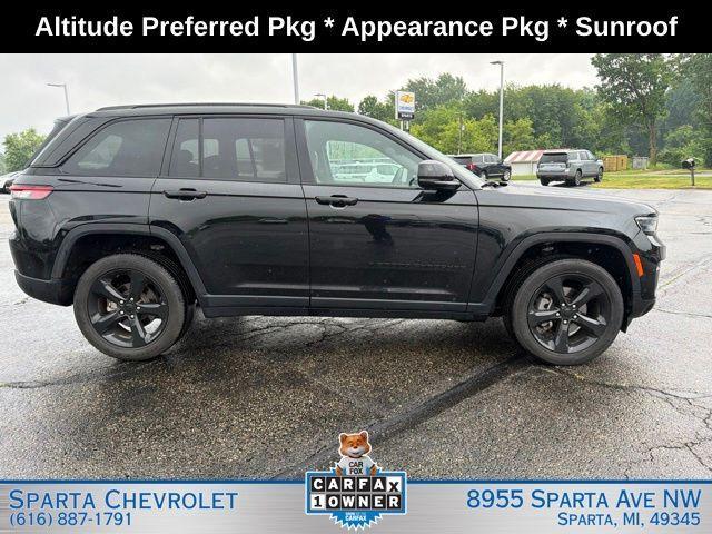 used 2024 Jeep Grand Cherokee car, priced at $33,275