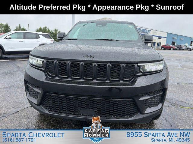 used 2024 Jeep Grand Cherokee car, priced at $33,275