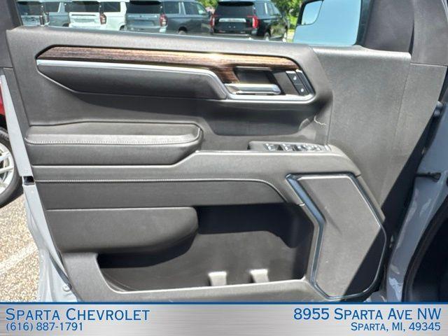 used 2024 GMC Sierra 1500 car, priced at $43,275