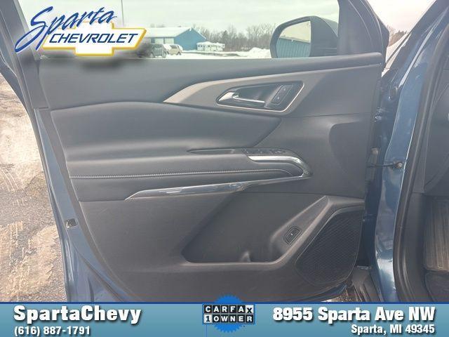 used 2025 Chevrolet Traverse car, priced at $40,975