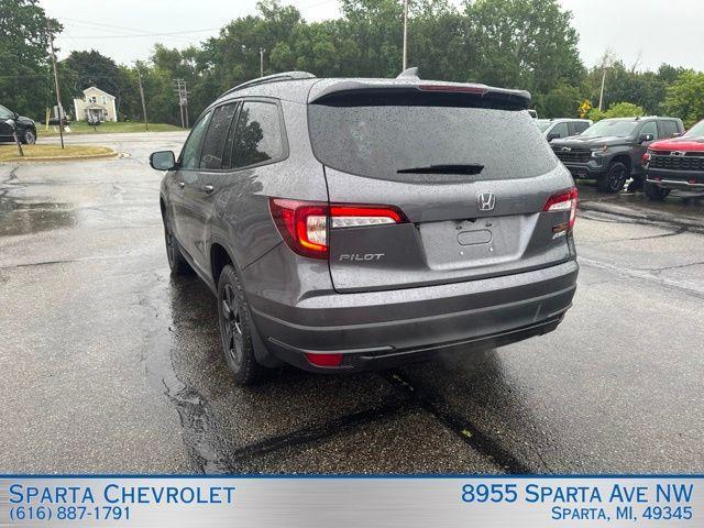used 2022 Honda Pilot car, priced at $30,275
