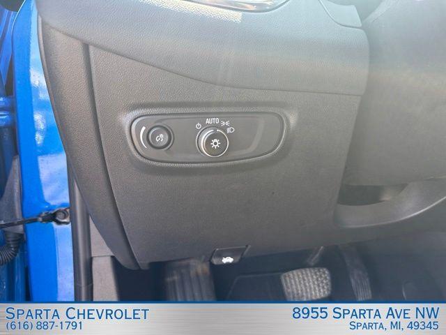 used 2024 Chevrolet Equinox car, priced at $25,275
