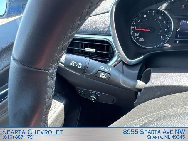used 2024 Chevrolet Equinox car, priced at $25,275