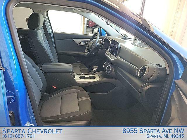 used 2025 Chevrolet Blazer car, priced at $30,275