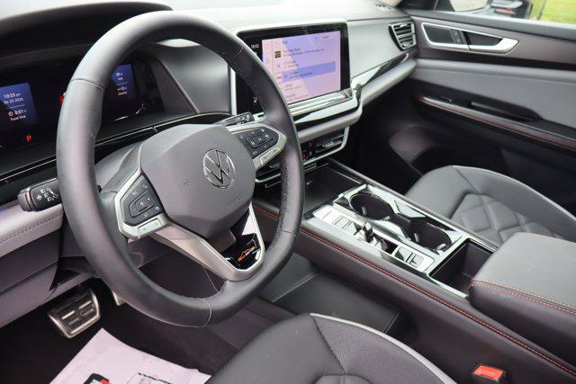 used 2025 Volkswagen Atlas car, priced at $42,770