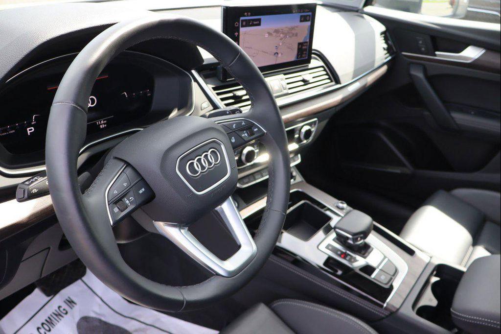 used 2025 Audi Q5 car