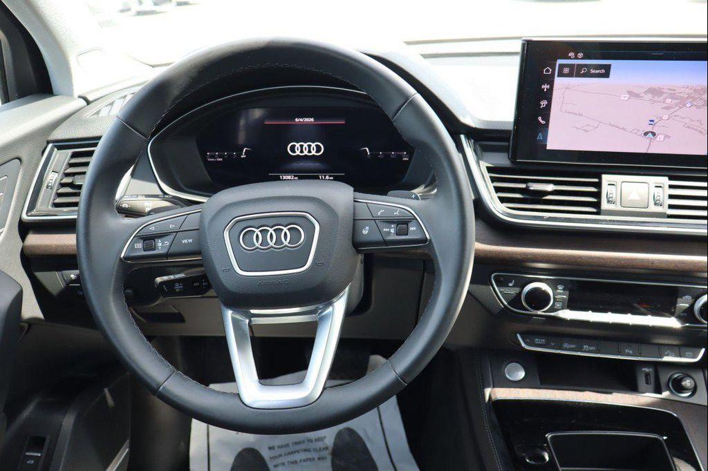 used 2025 Audi Q5 car