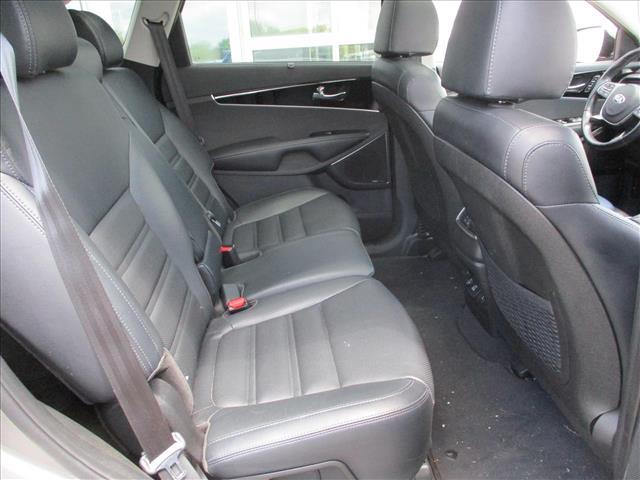 used 2019 Kia Sorento car, priced at $16,995