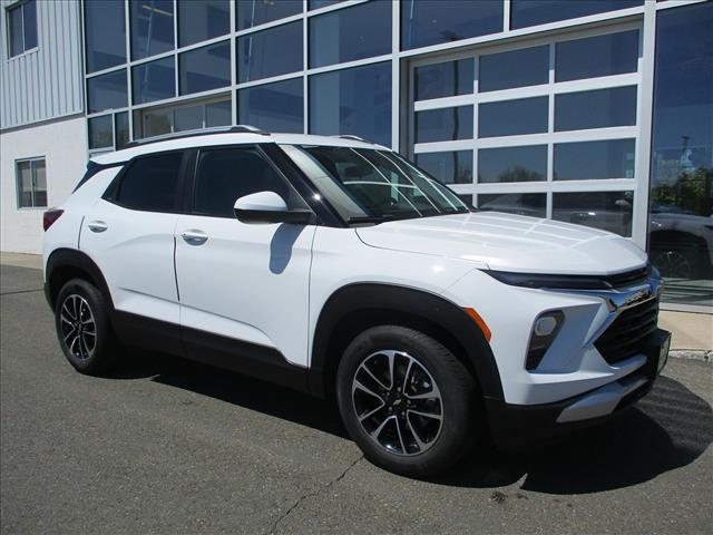 used 2024 Chevrolet TrailBlazer car, priced at $18,875
